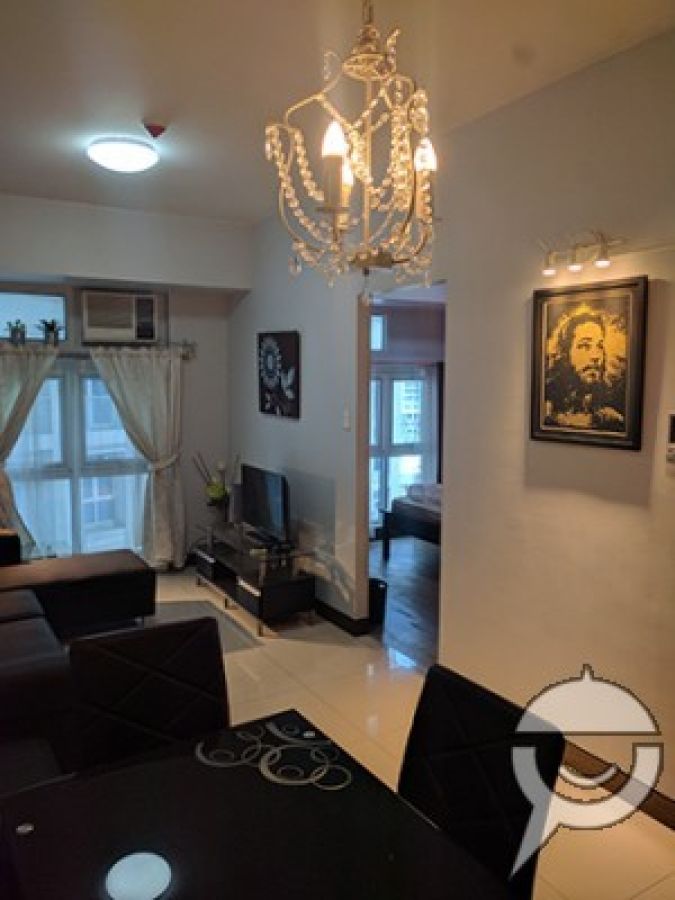 Fully-furnished Executive Studio Unit in Eastwood City (Le Grand 1)09