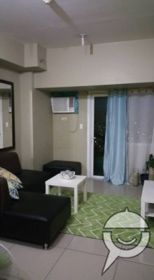 For rent 48 sqm 1 BR Condo with Balcony & Maid's room02