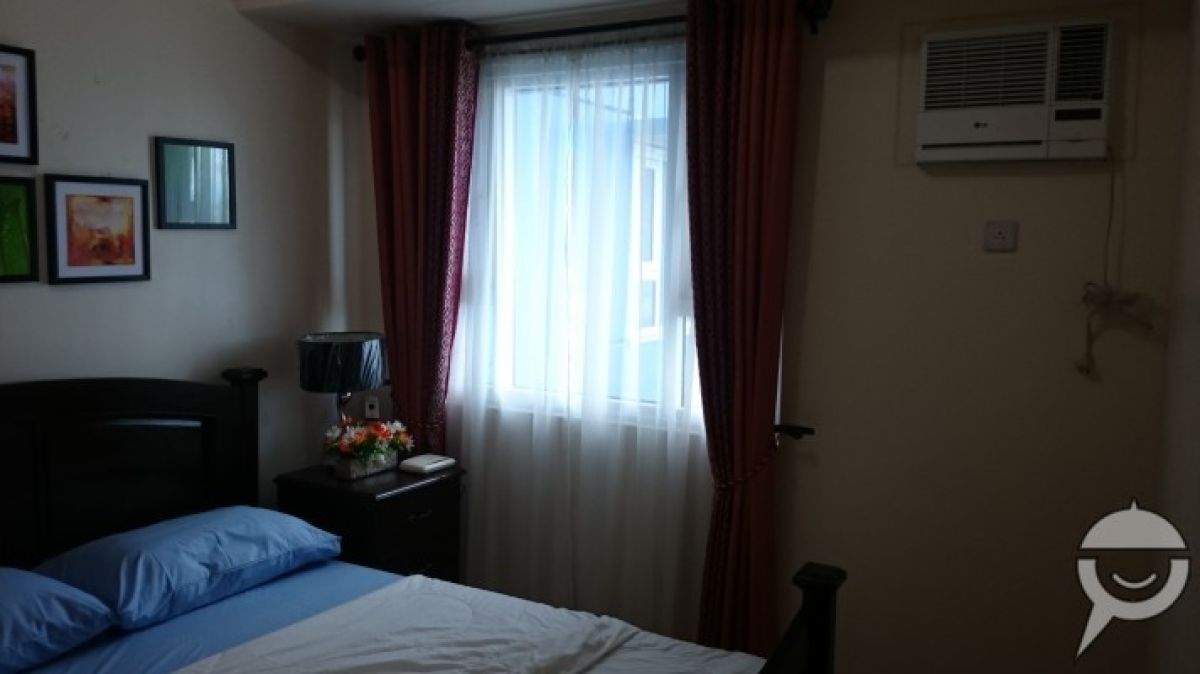 1BR FOR RENT TRION TOWER BGC06