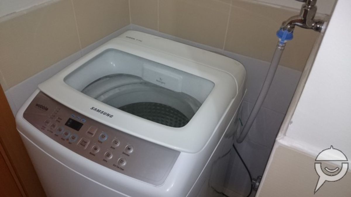 1BR FOR RENT TRION TOWER BGC09