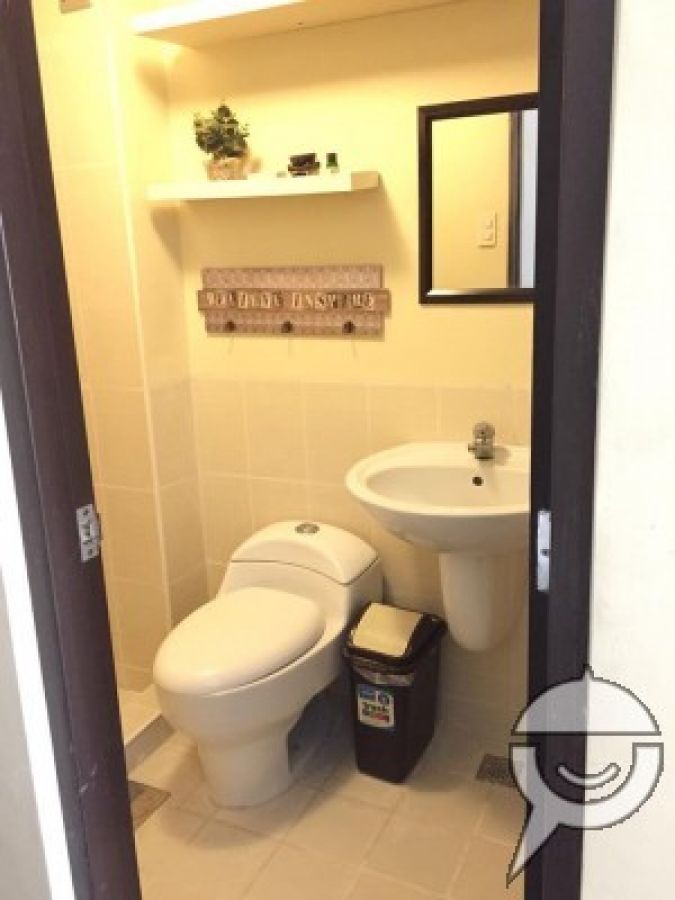 "Studio Unit in Quezon City near SM North, UP, AyalaTechno hub"03