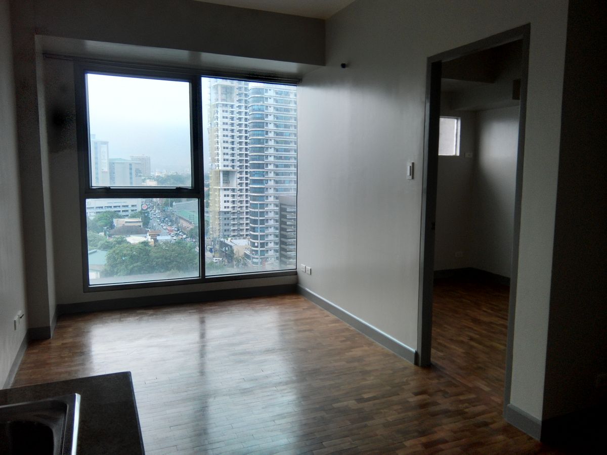 condo for rent near st. luke's quezon city05