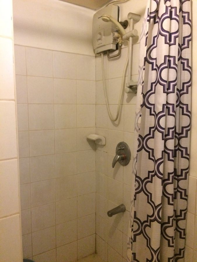 "The Columns Ayala Avenue – Studio for Rent in Bel-Air, Makati"03
