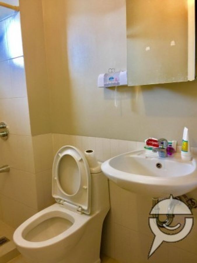 1 bedroom condominium for rent in Taft Ave Pasay near La Salle MOA02
