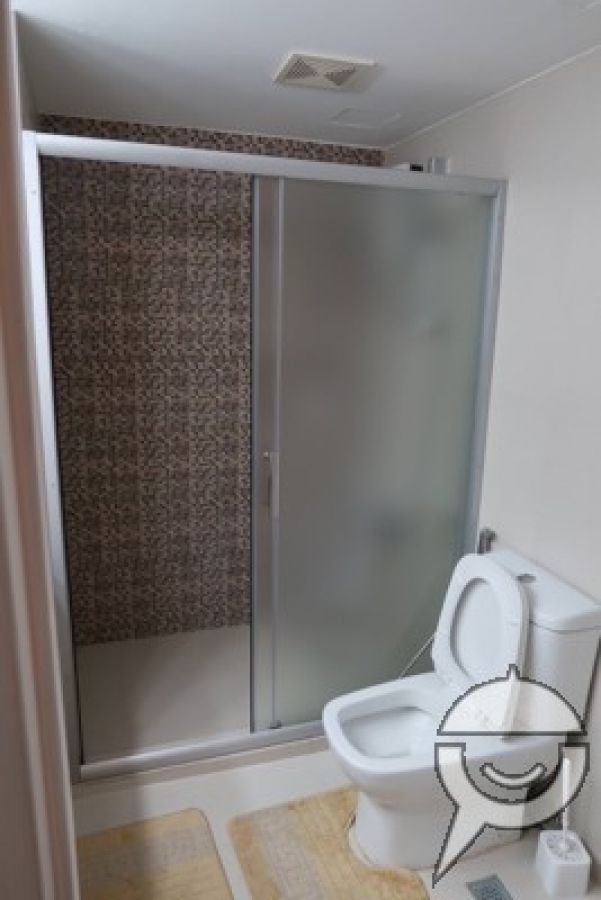 Bonifacio Heights Newly Renovated 2BR 45sqm Fully Furnished08