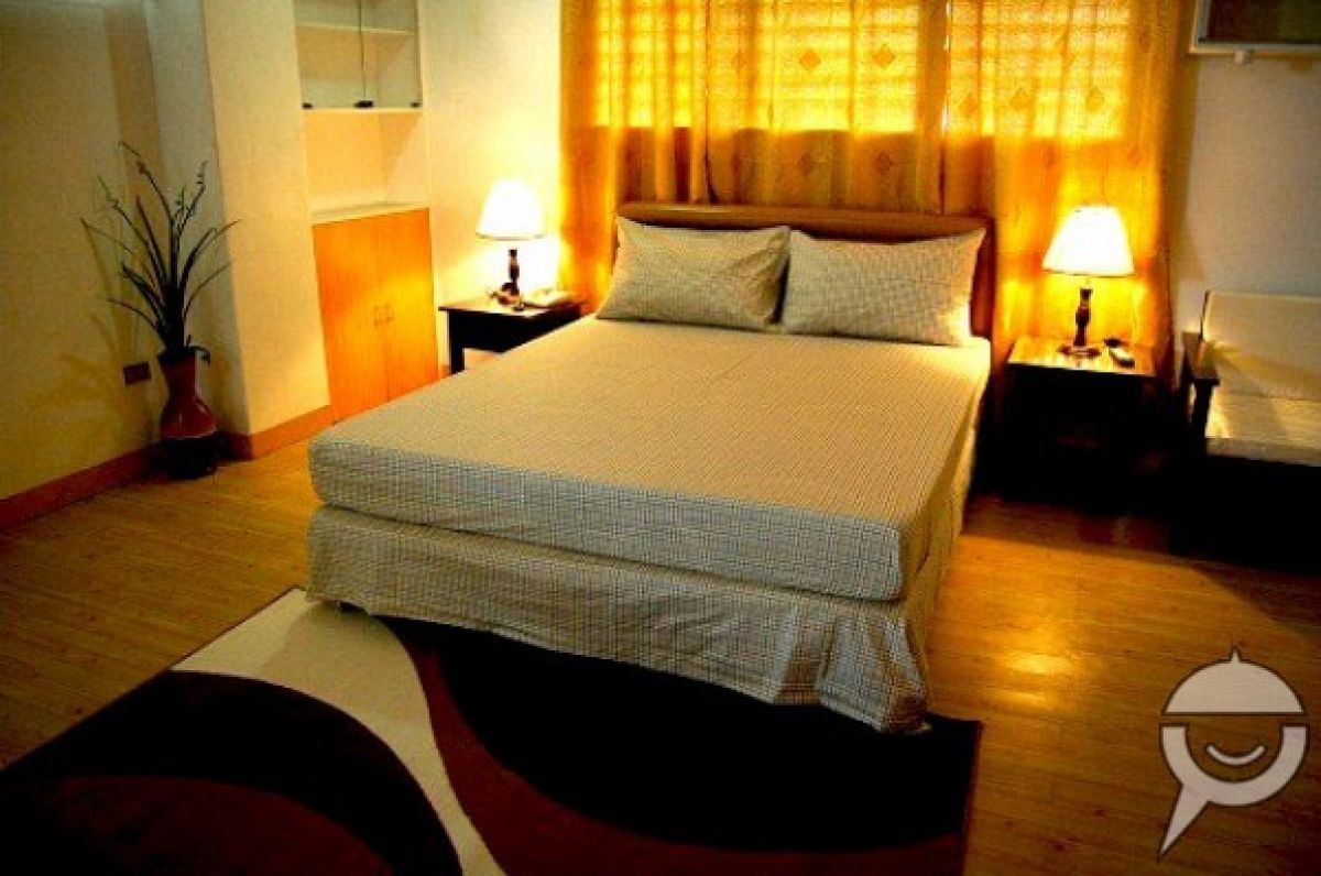 Spacious Studio condo Apartment rooms for rent Cebu03