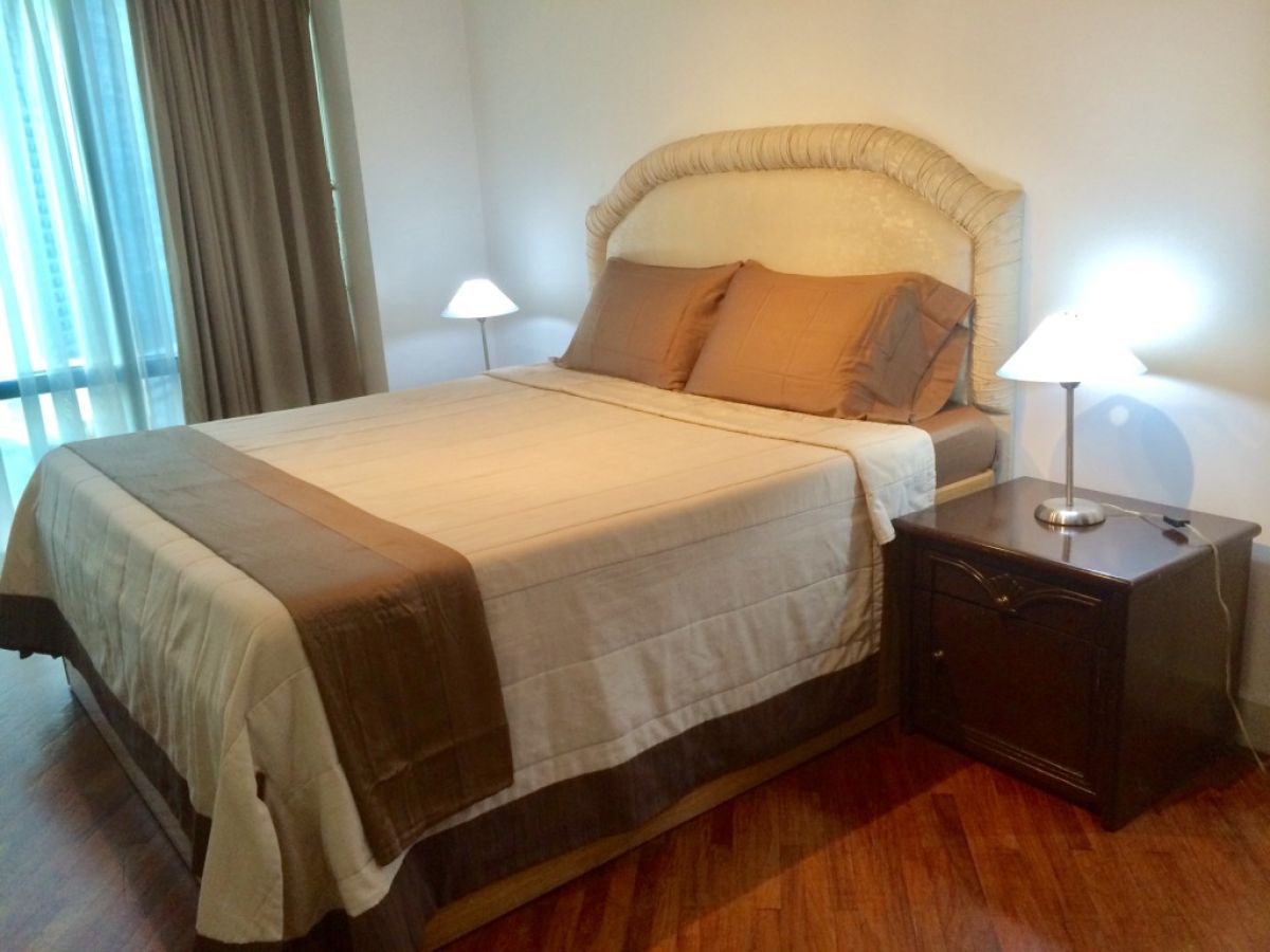 2 Bedrooms for Lease in Amorsolo Rockwell Makati05