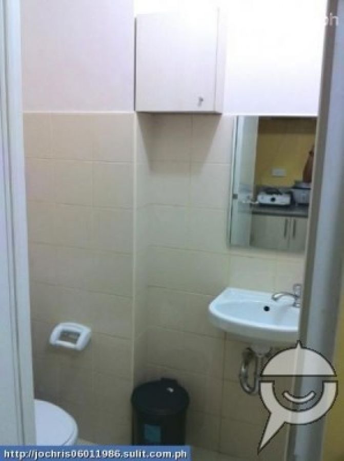 Studio Type Unit for Rent08