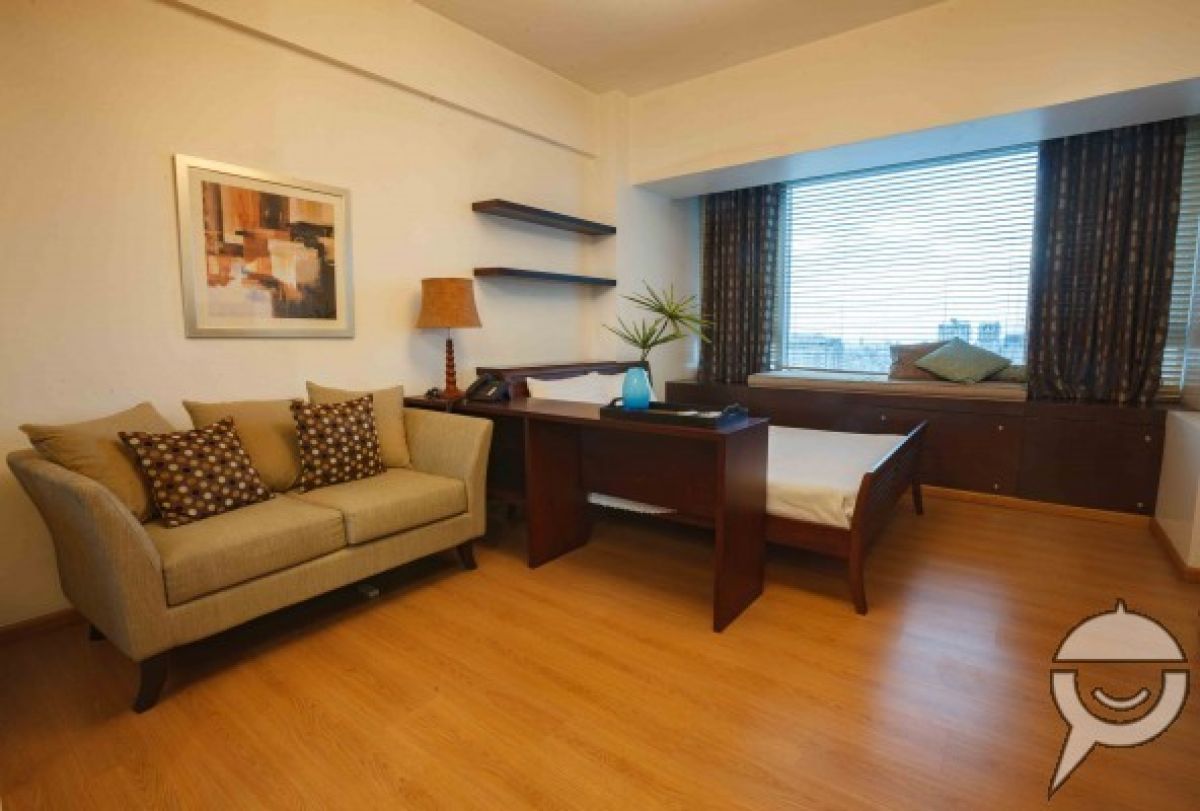 Studio Unit at The St. Francis Shangri-La Place03