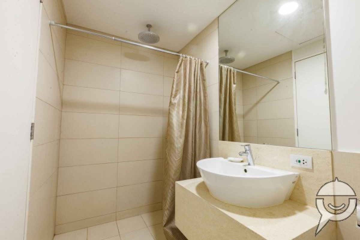 Studio Unit at The St. Francis Shangri-La Place08