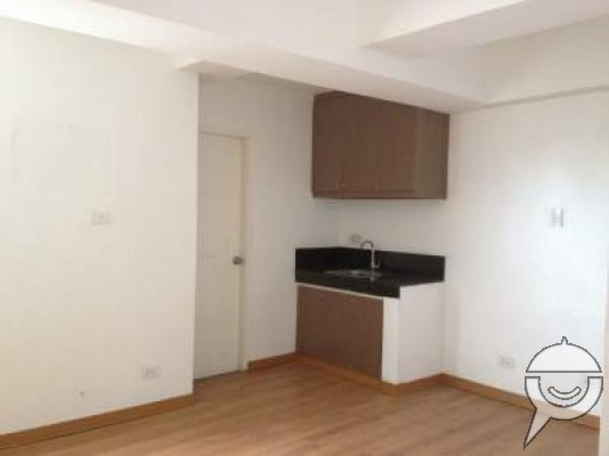1006 - Condominium for Rent at The Boni Tower02