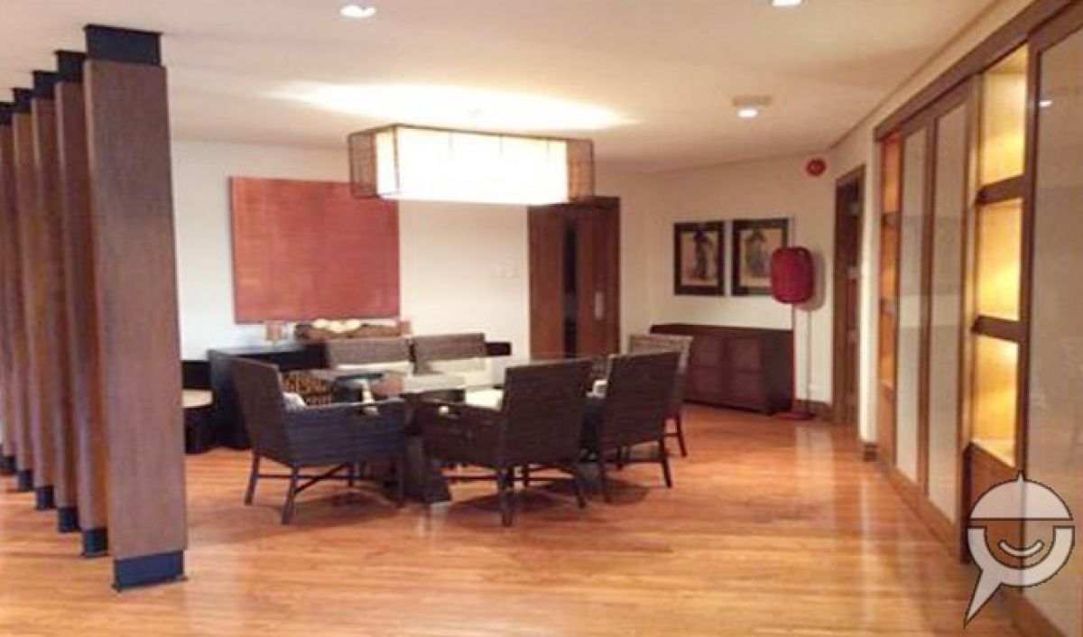 "For Lease Beautifully Furnished Unit at The Ritz, Urdaneta, Makati"05