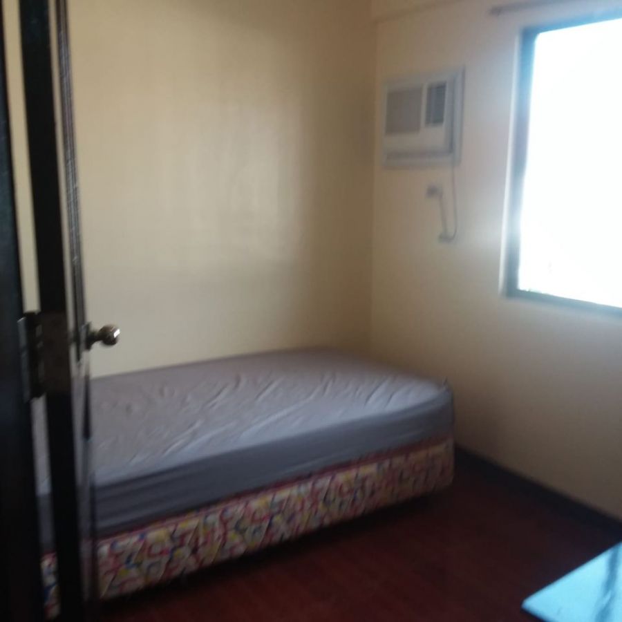 4 Bedroom Townhouse with Car Park For Sale06