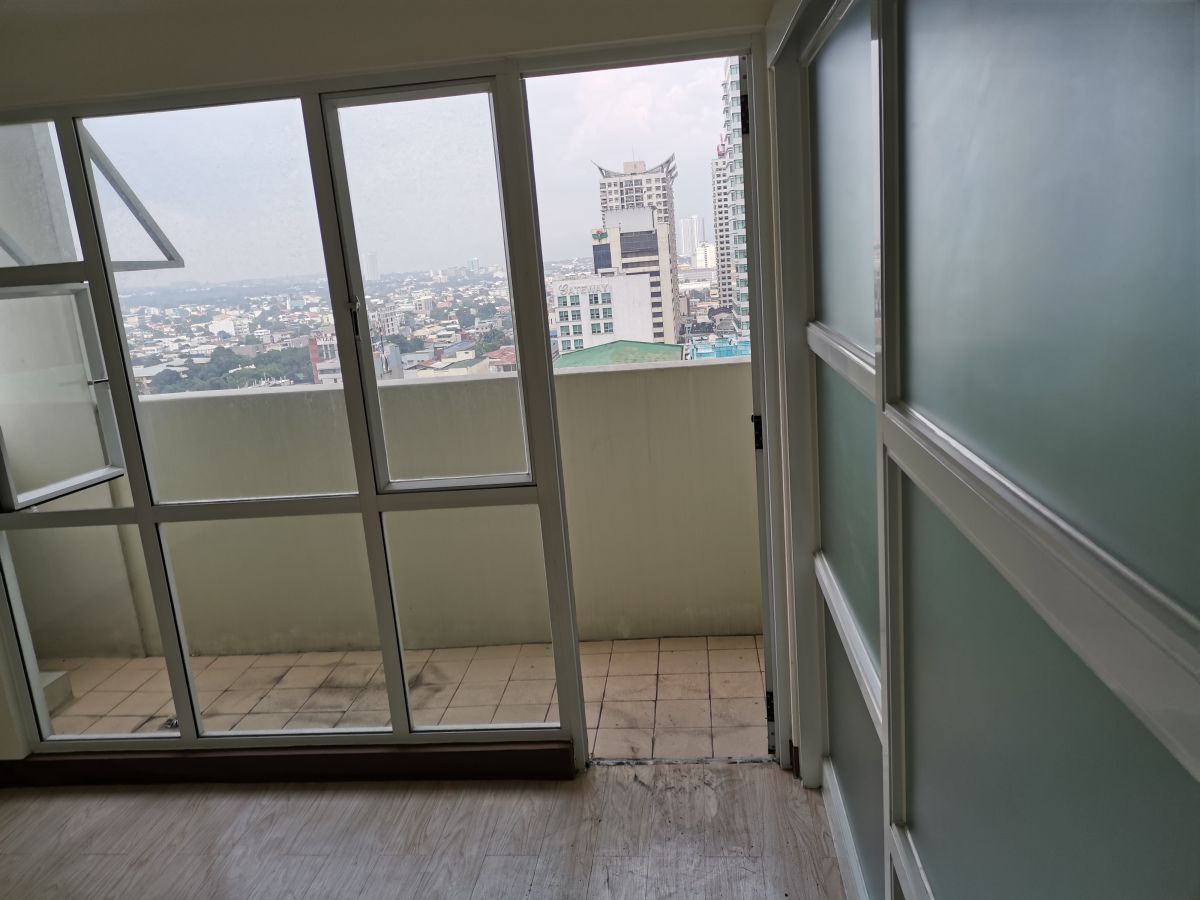 1BR Vivaldi Condo in cubao for rent03