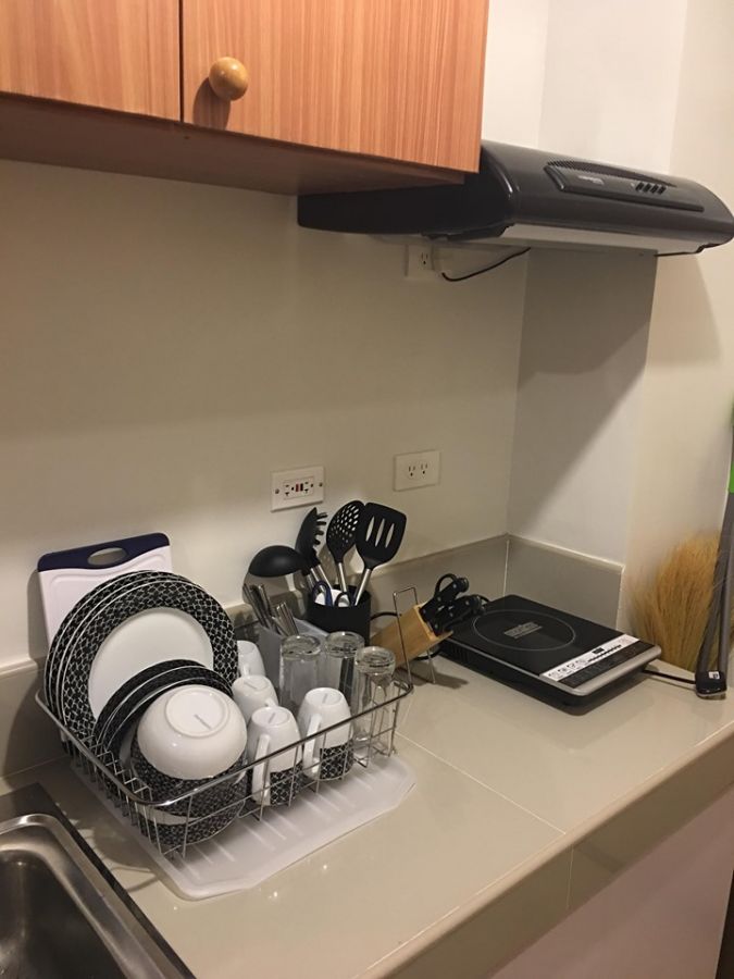 1 BR Furnished Condo near SM Fairview (Trees Residences)06