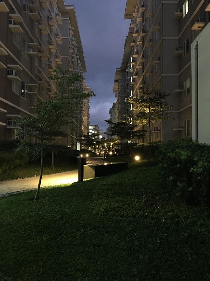 1 BR Furnished Condo near SM Fairview (Trees Residences)08