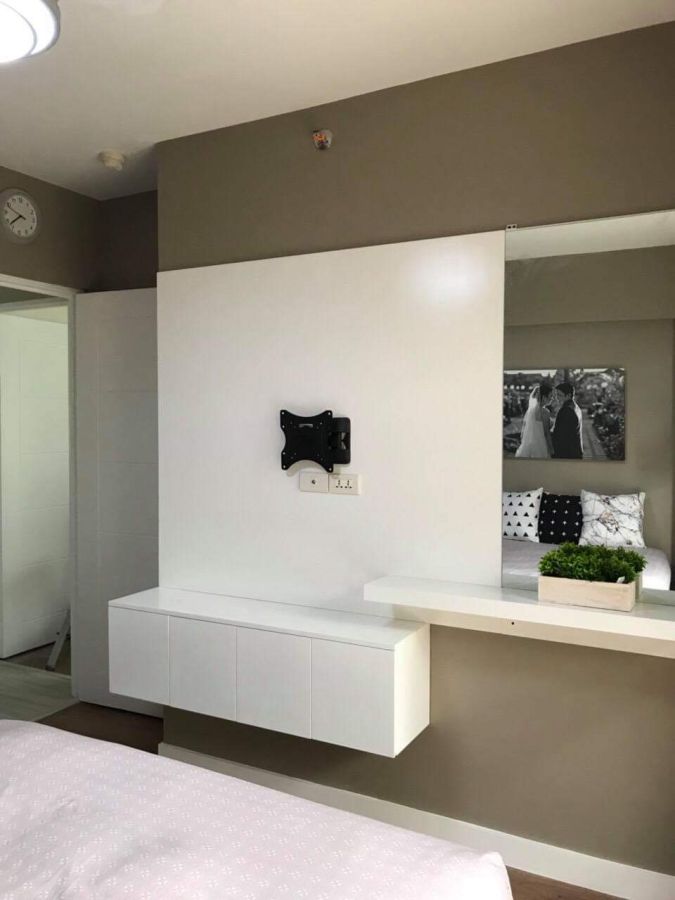 Fully Furnished 2 BR Unit For Rent at Arista Place02
