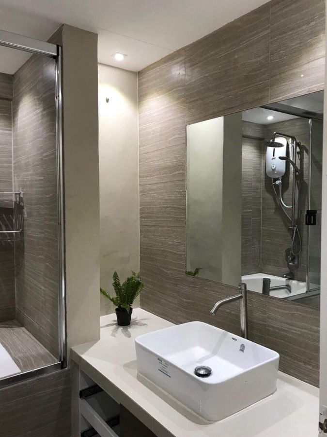 Fully Furnished 2 BR Unit For Rent at Arista Place08