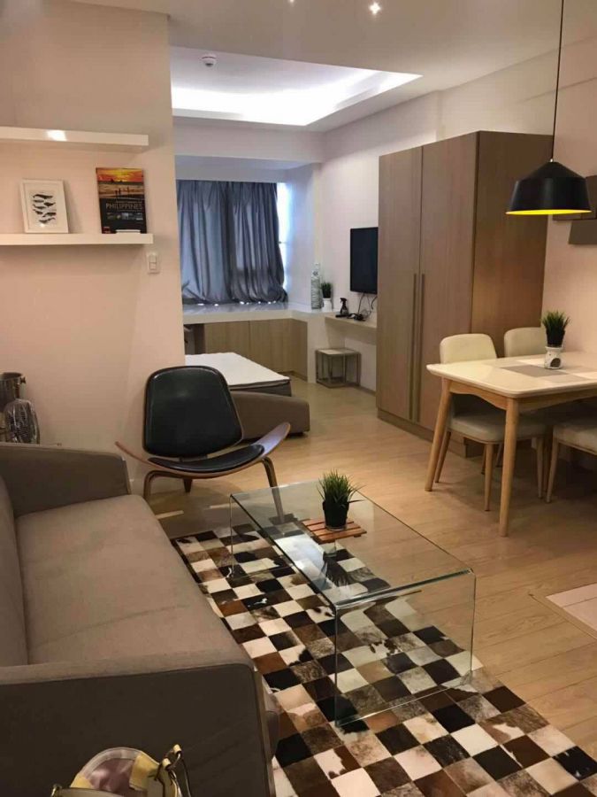 One Shangrila Place Fully Furnished Condominium unit with Spectacular View!06