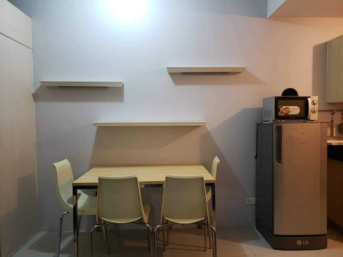 1 bedroom fully furnished unit in Quezon City03