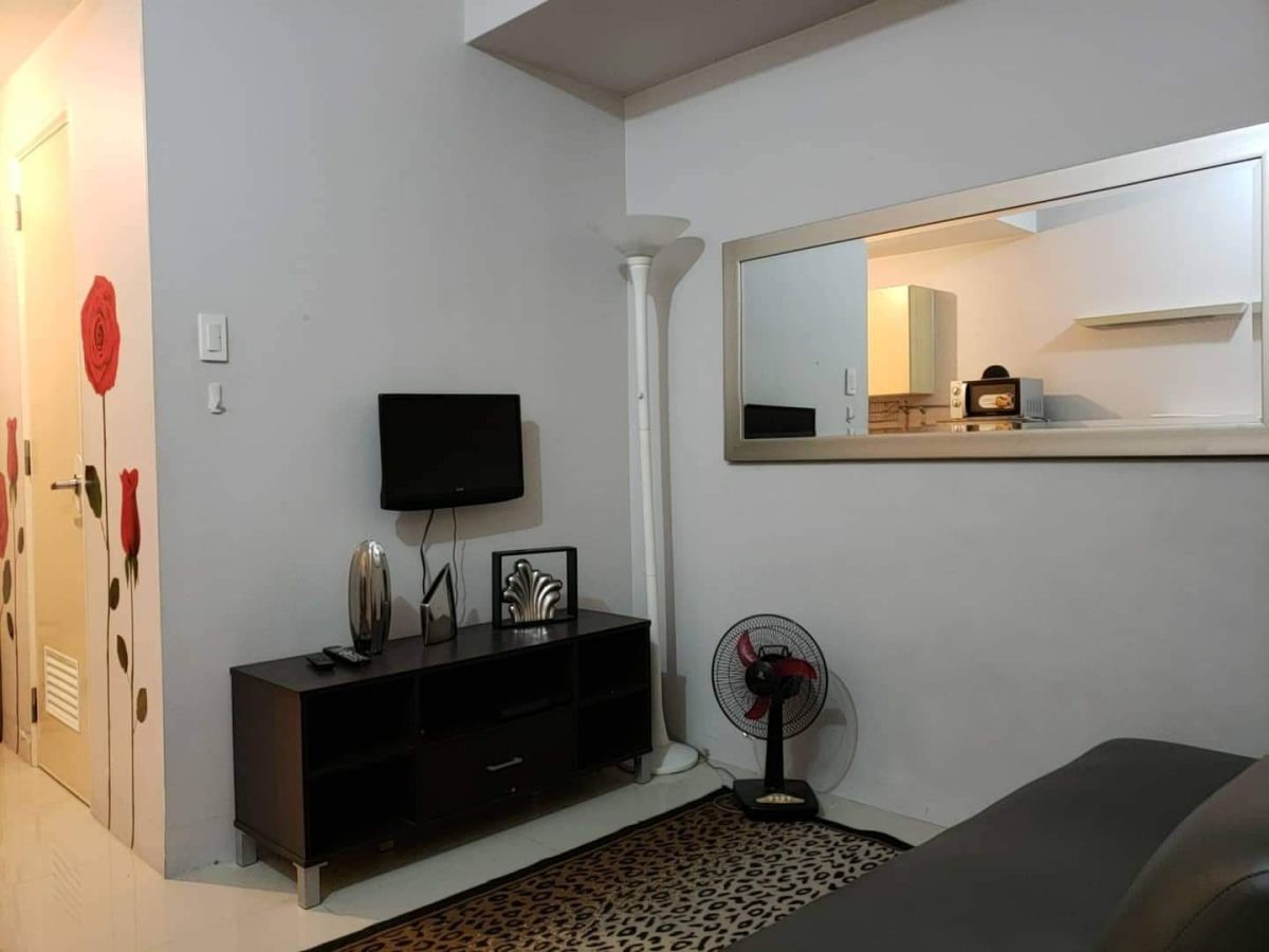 1 bedroom fully furnished unit in Quezon City05