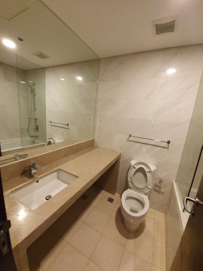 "Two bedroom unit in Grand Hyatt Residences, Taguig City"06