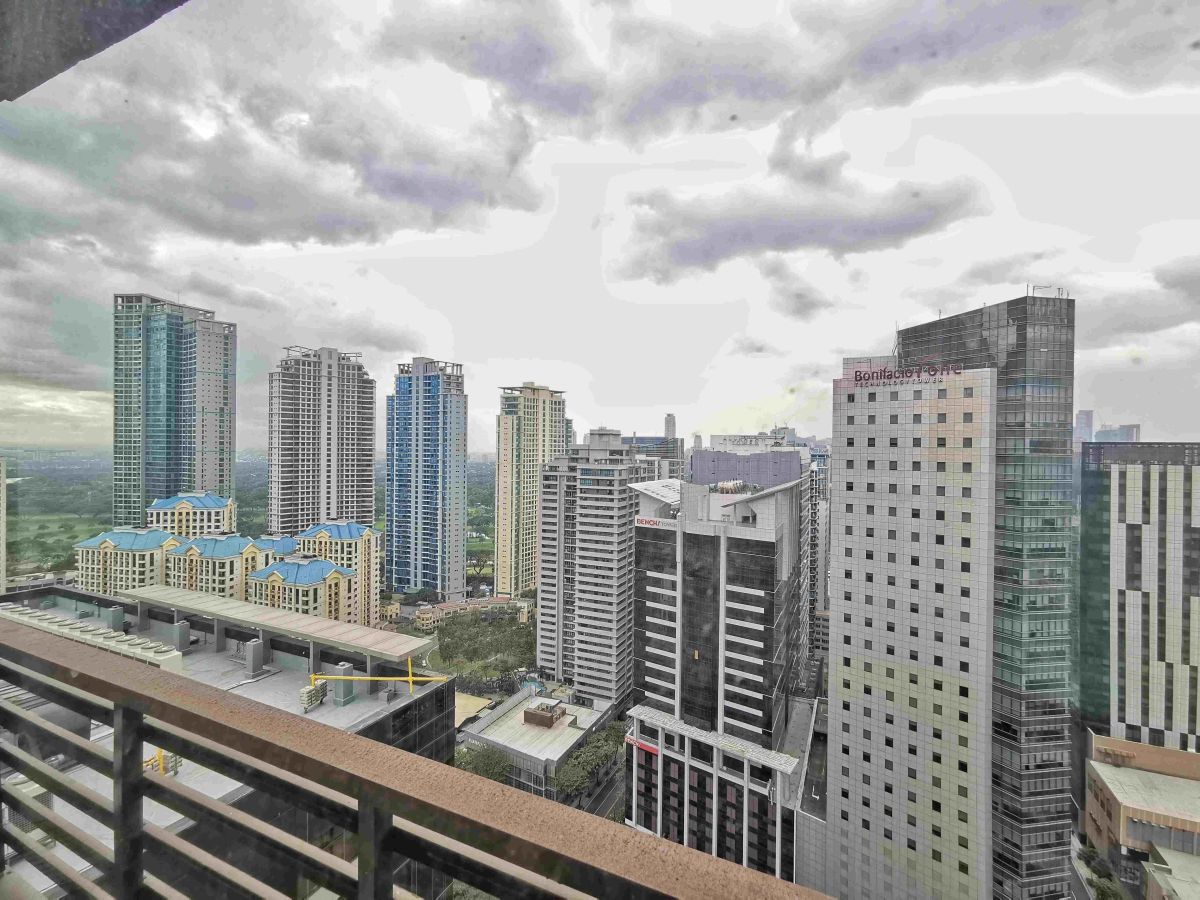 3 Bedroom – Fully Furnished – Mckinley Park Residences – MPRX00907