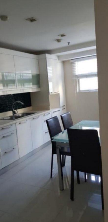2 Bedroom Unit For Rent in Two Serendra BGC Taguig03