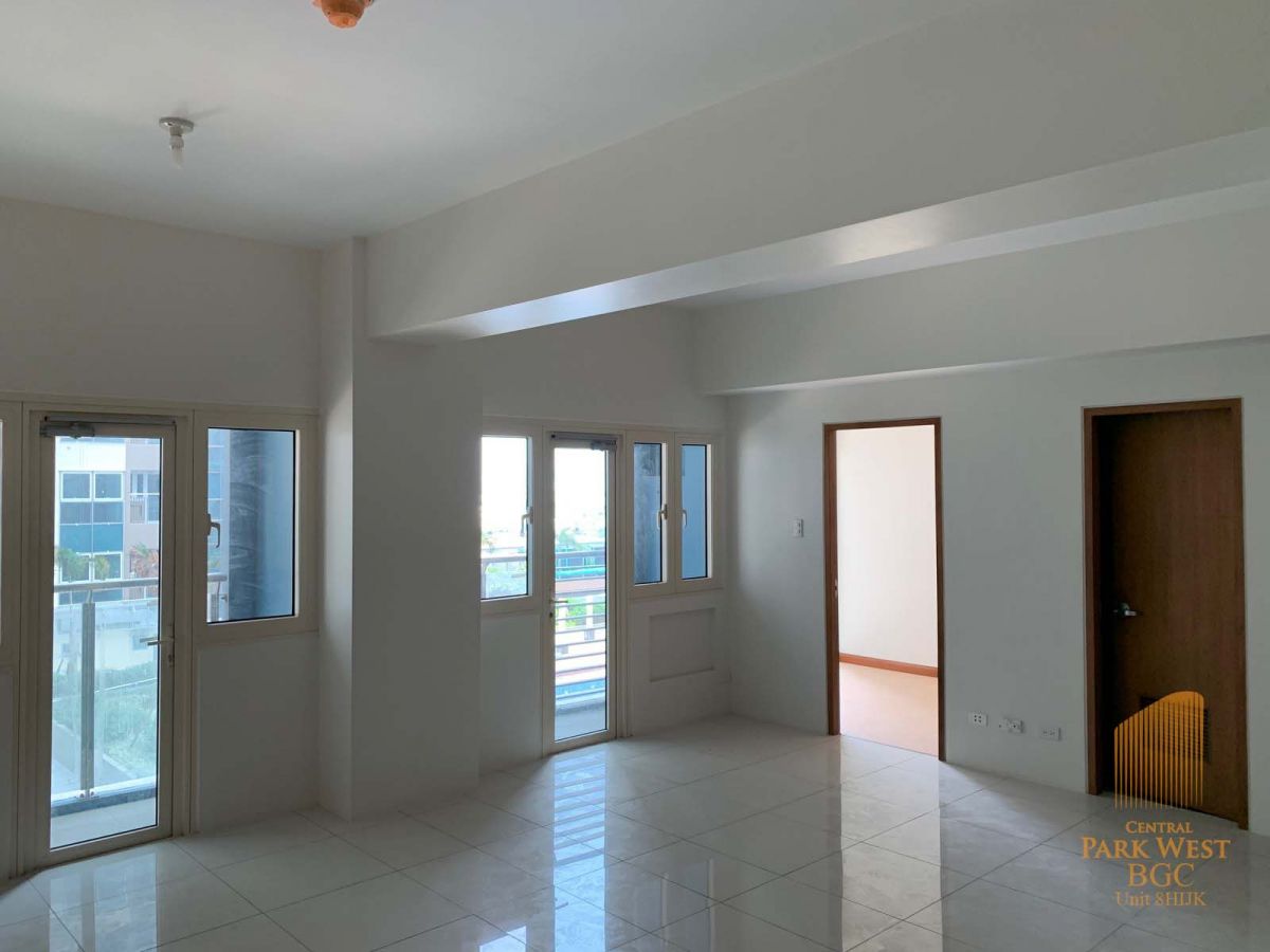 "2-Bedroom Unit with 2 Parking Slots for Rent in Central Park West, BGC Taguig"03