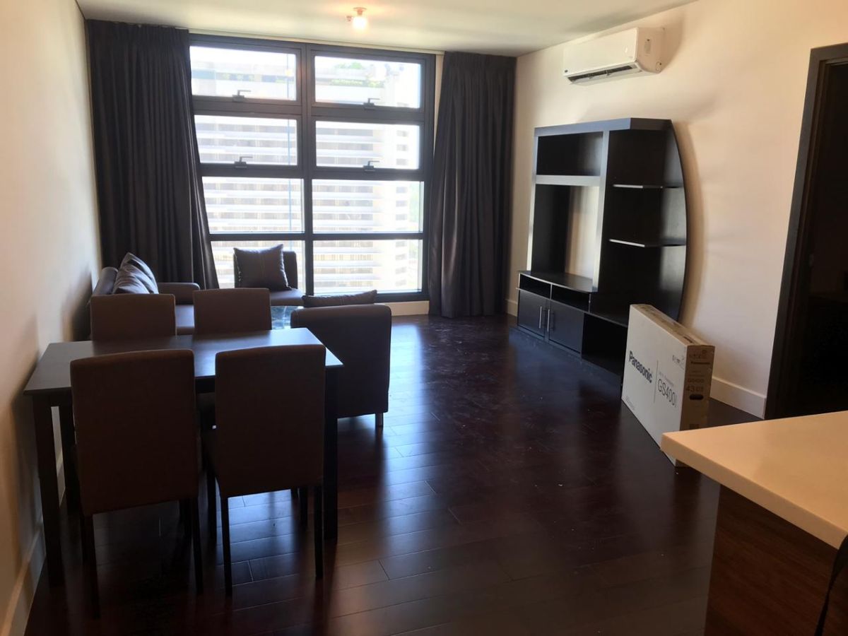 1 Bedroom For Rent at Garden Towers Makati04
