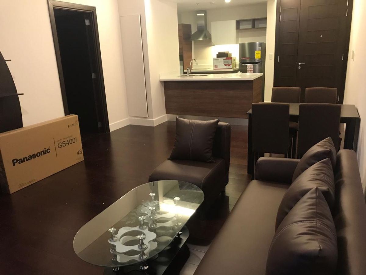 1 Bedroom For Rent at Garden Towers Makati06