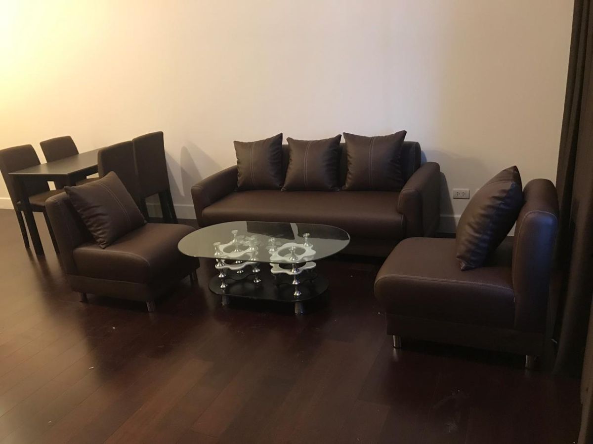 1 Bedroom For Rent at Garden Towers Makati08