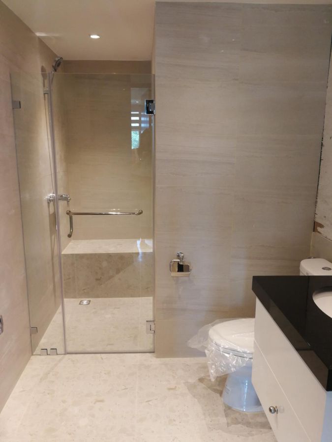 For Rent 2 Bedroom at One Mckinley Place BGC04
