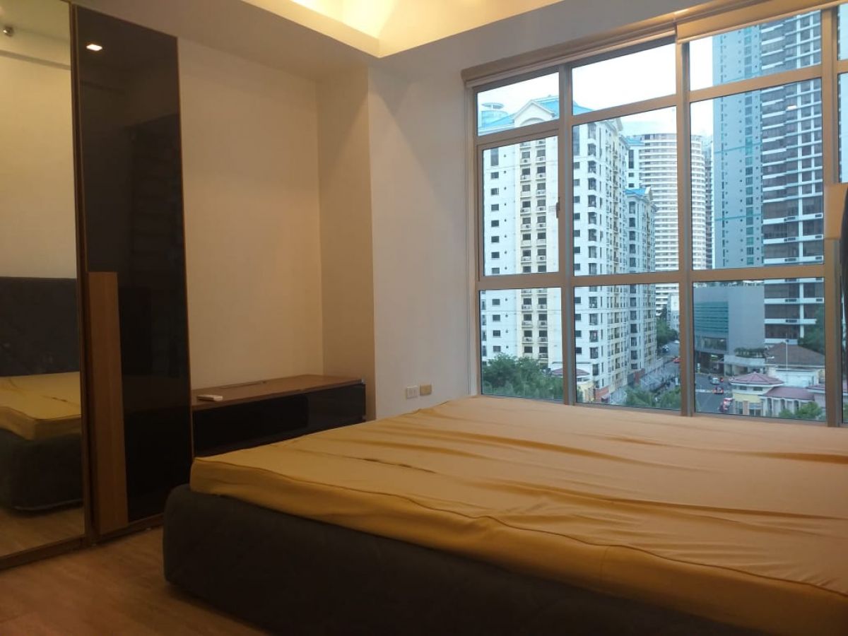 Fully Furnished Two Bedroom (2BR) Unit in Crescent Park Residences BGC10