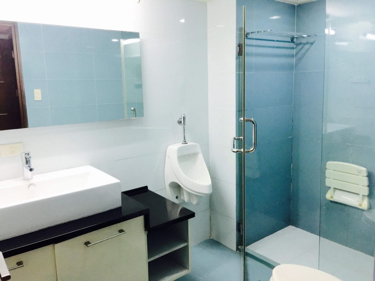 Fully Furnished 3Bedroom Unit For Rent At Ritz Towers09