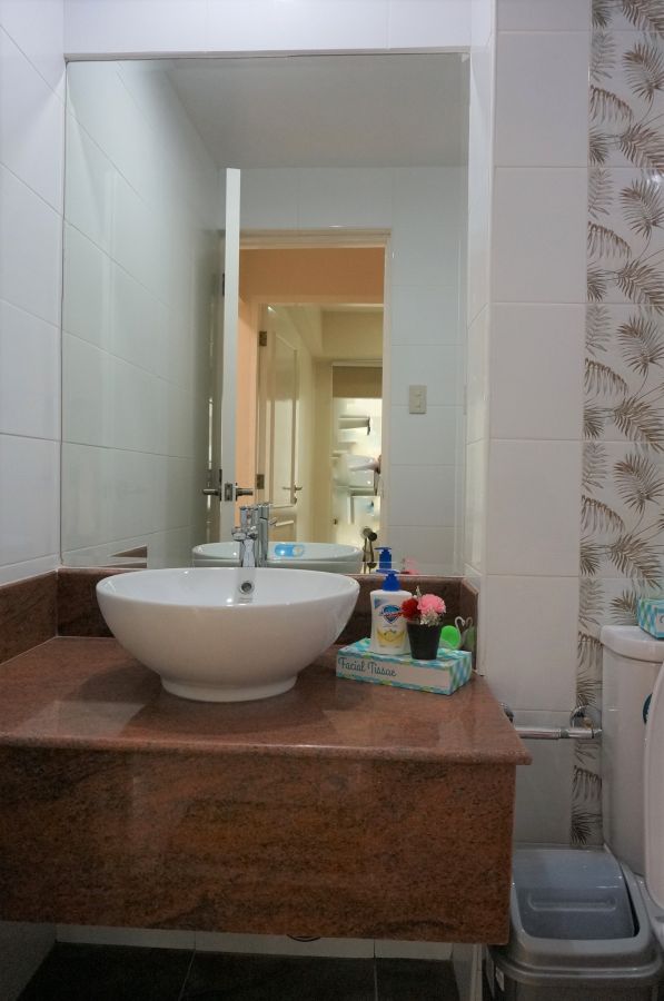 "One Bedroom Unit in Bellagio, Burgos Circle"09