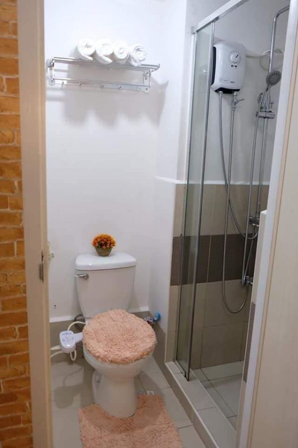 STUDIO UNIT (FULLY FURNISHED) IN MPLACE CONDOMINIUM02