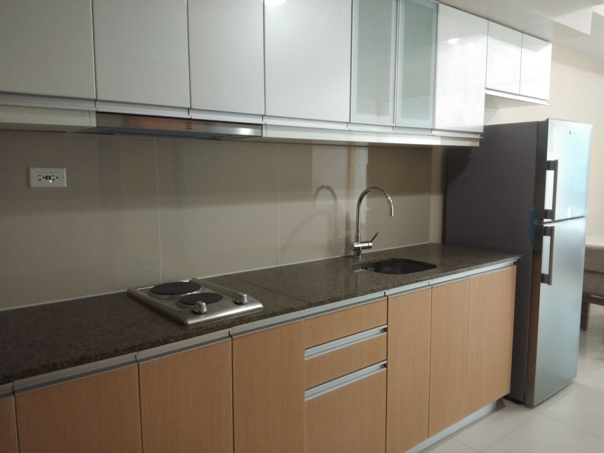 Brand New Fully Furnished Studio for Lease at One Uptown Residences05