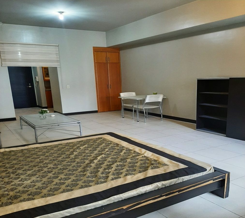"Fairways Tower North, BGC, 41 sqm, Studio for P35k"06