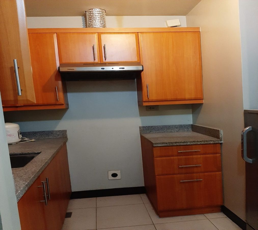 "Fairways Tower North, BGC, 41 sqm, Studio for P35k"09