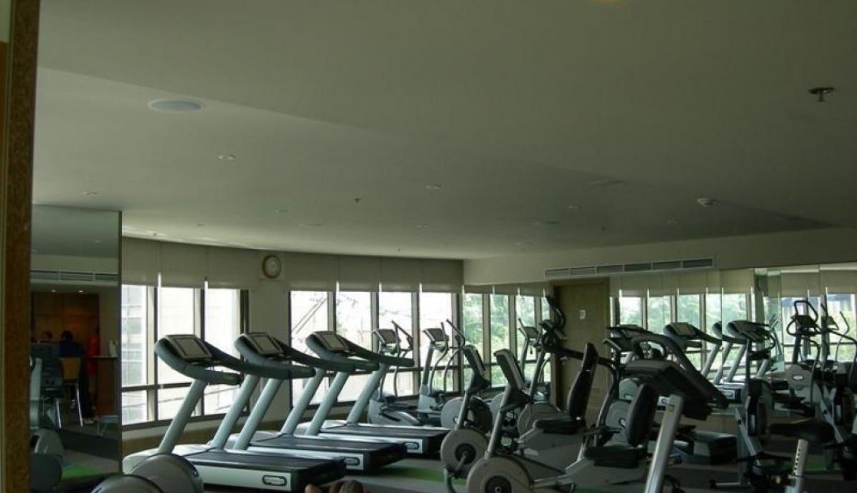 For Lease 2 Bedroom Flat in Joya North Rockwell Makati03