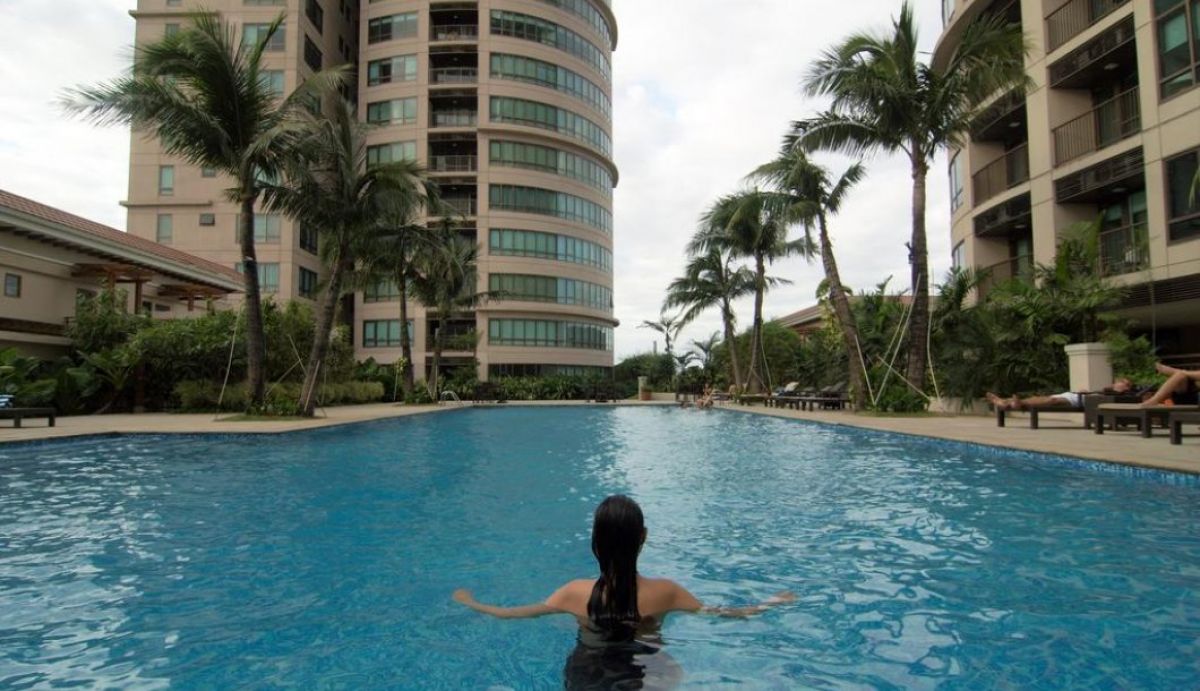 For Lease 2 Bedroom Flat in Joya North Rockwell Makati04