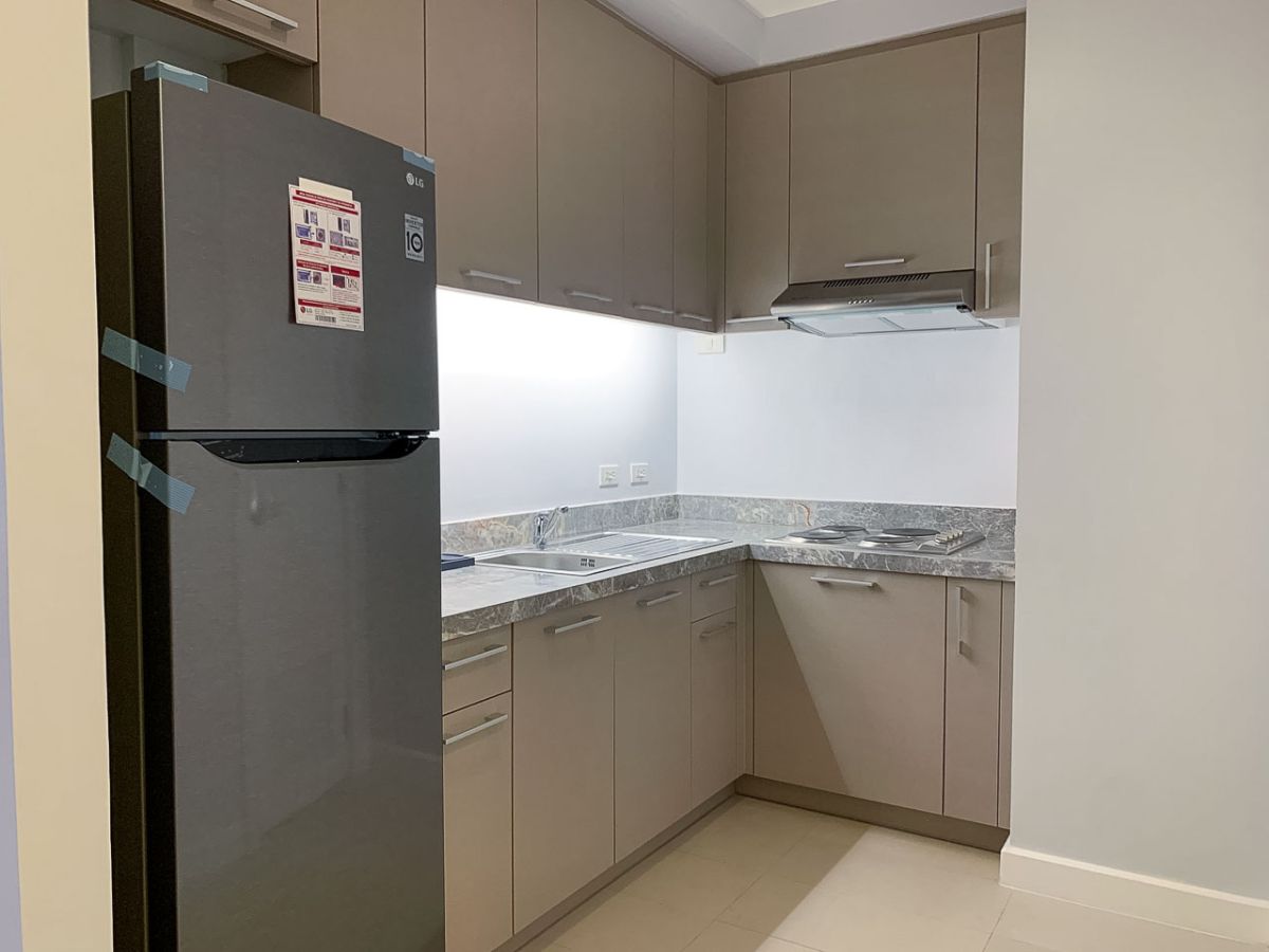 Brand New 2 Bedroom Condo for Rent in 32 Sanson06