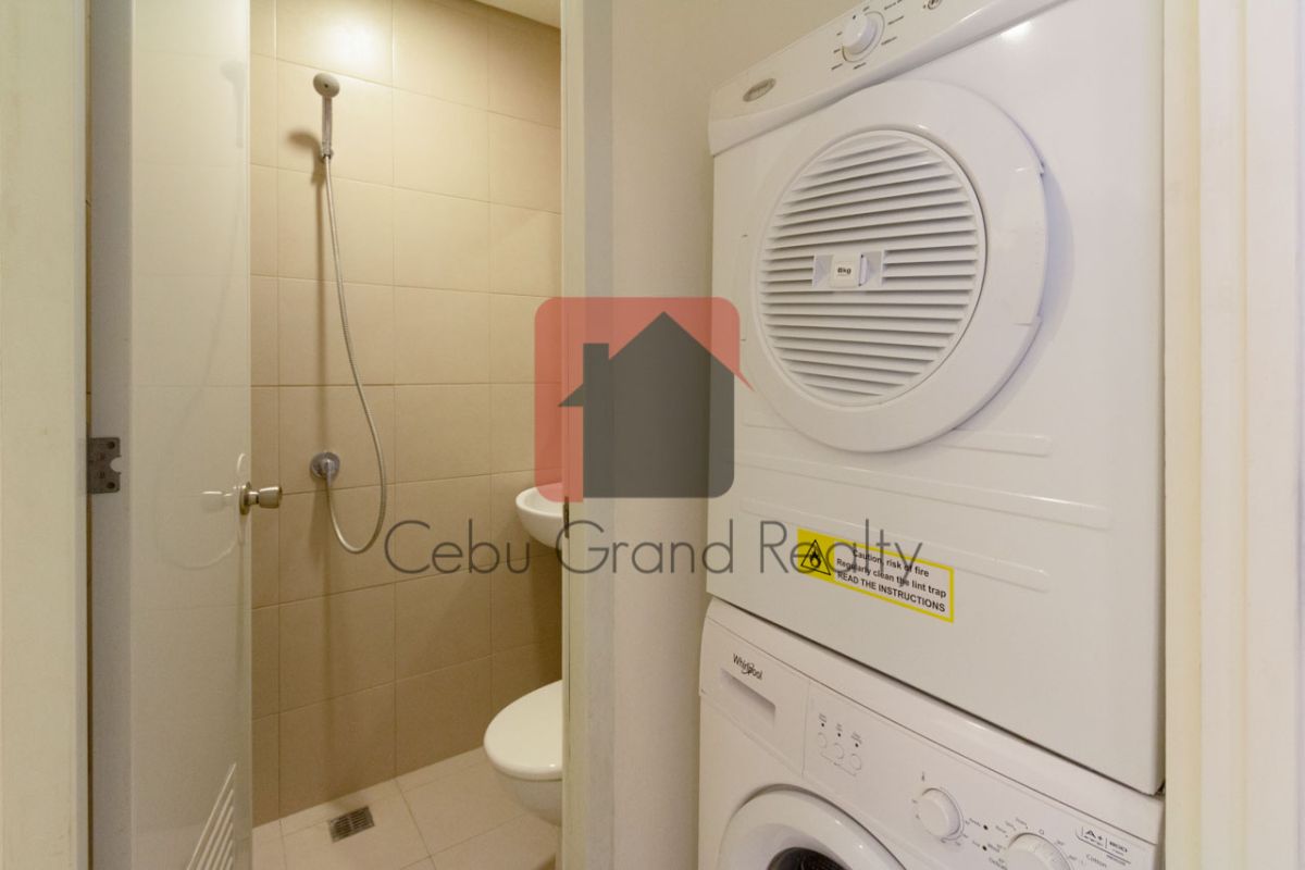 Modern 2 Bedroom Condo for Rent in 32 Sanson06