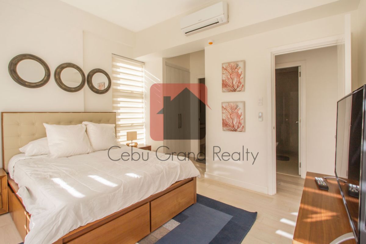 Modern 2 Bedroom Condo for Rent in 32 Sanson08
