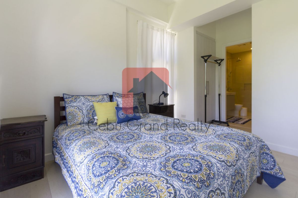 2 Bedroom Condo for Rent in Sanson 3207