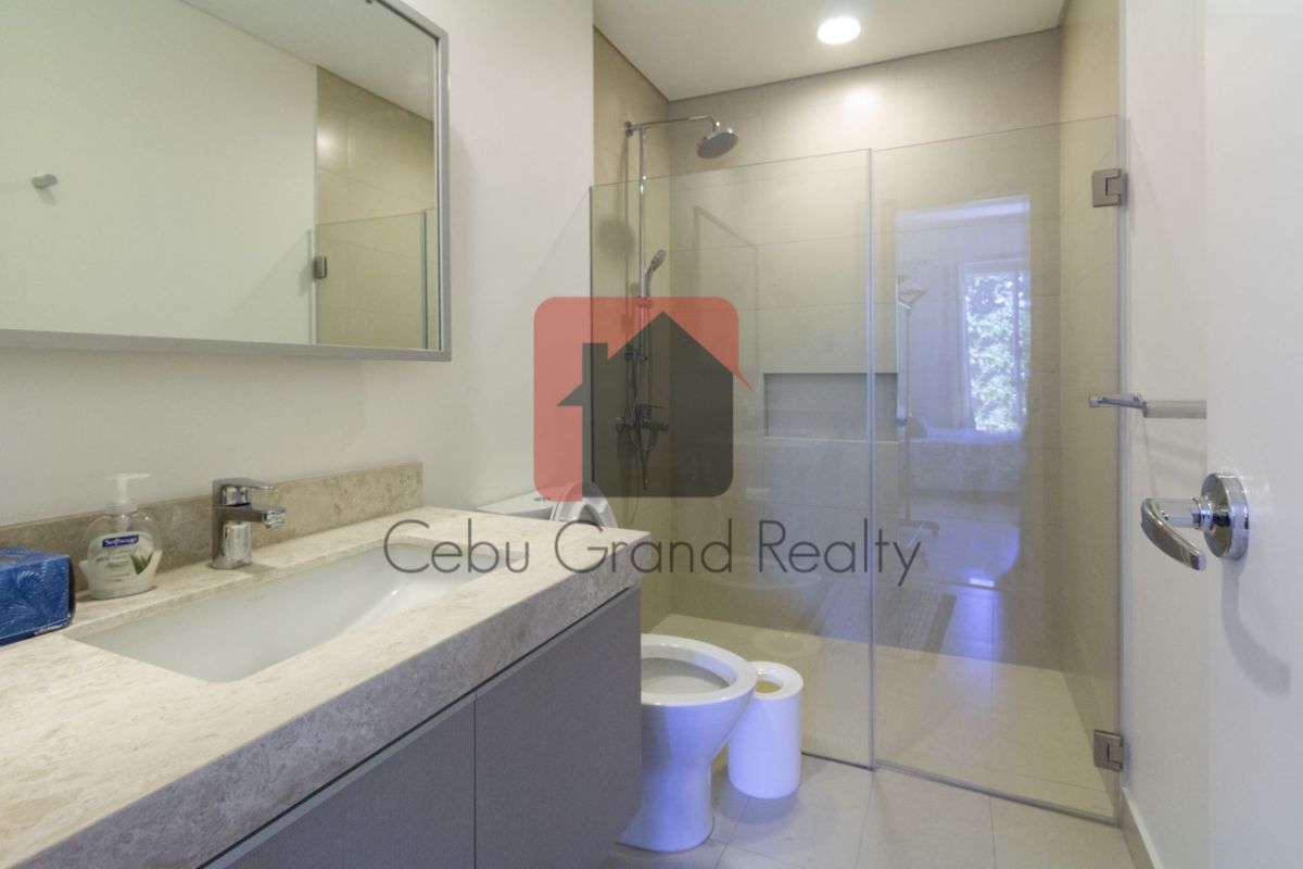 2 Bedroom Condo for Rent in Sanson 3208