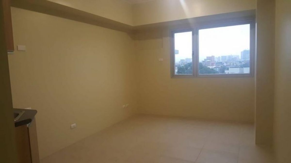 Unfurnished Studio Units in Alabang (Near Starmall)02