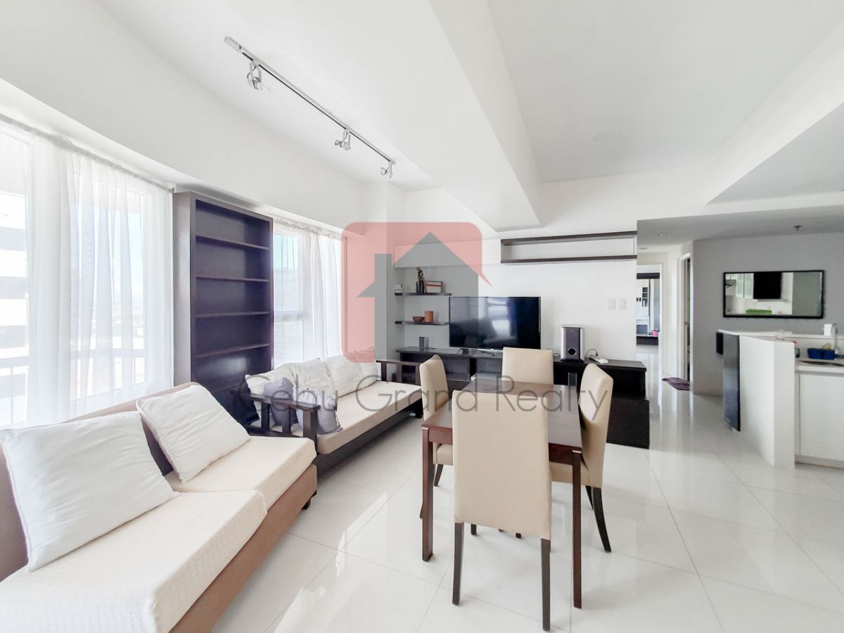 Spacious 2 Bedroom Condo for Rent in Calyx Center05