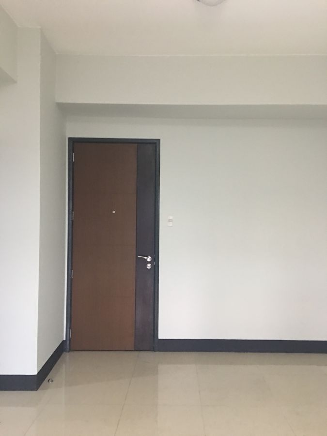 For Rent Executive Studio Unfurnished Unit in Bellagio BGC Taguig05